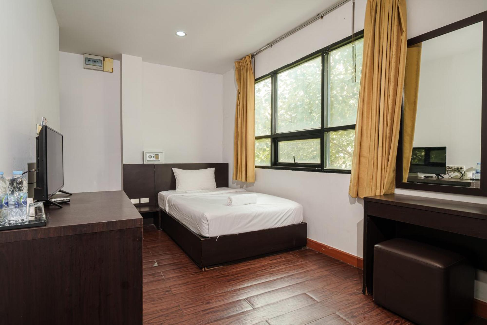 Hotel Collection O Khaosan Park 3*